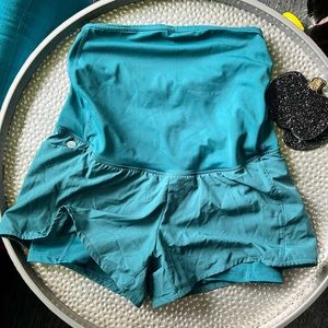 Senita maternity workout shorts